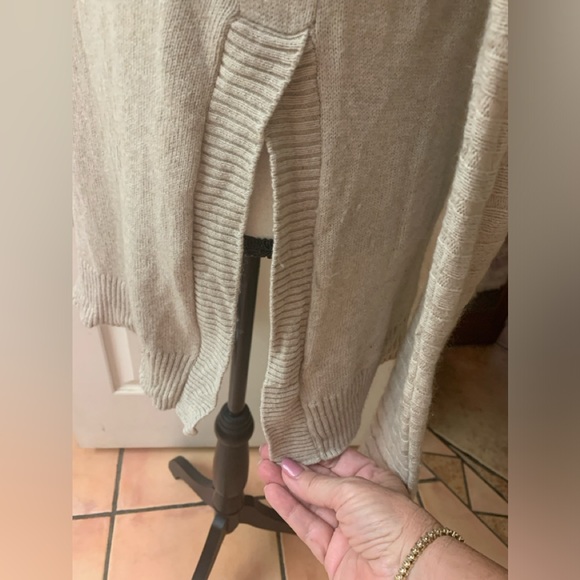 Michael Kors Cashmere Blend Tan Scooped Neck Sweater - Picture 5 of 7